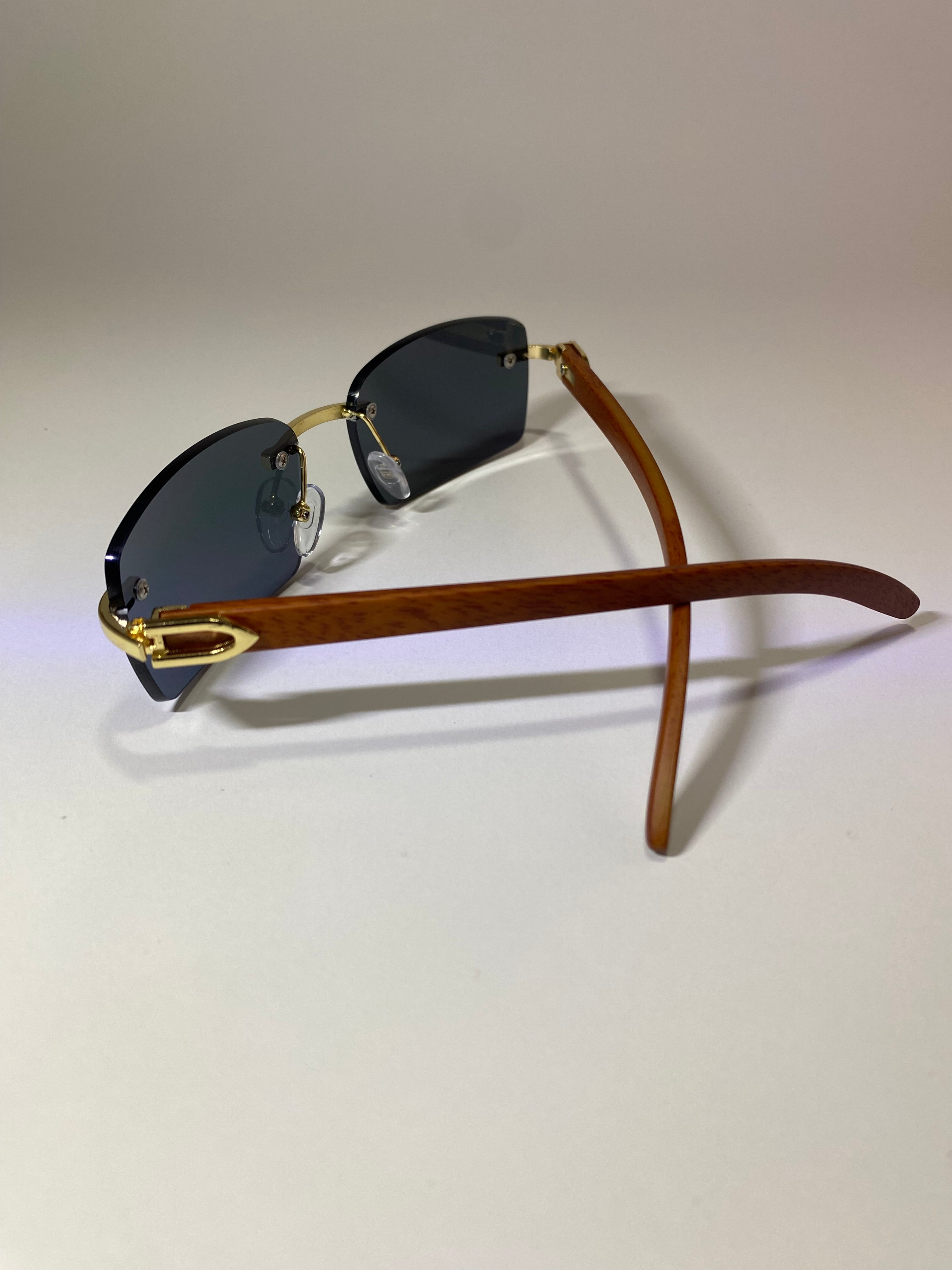 Rhodese Noir Wood Edge
