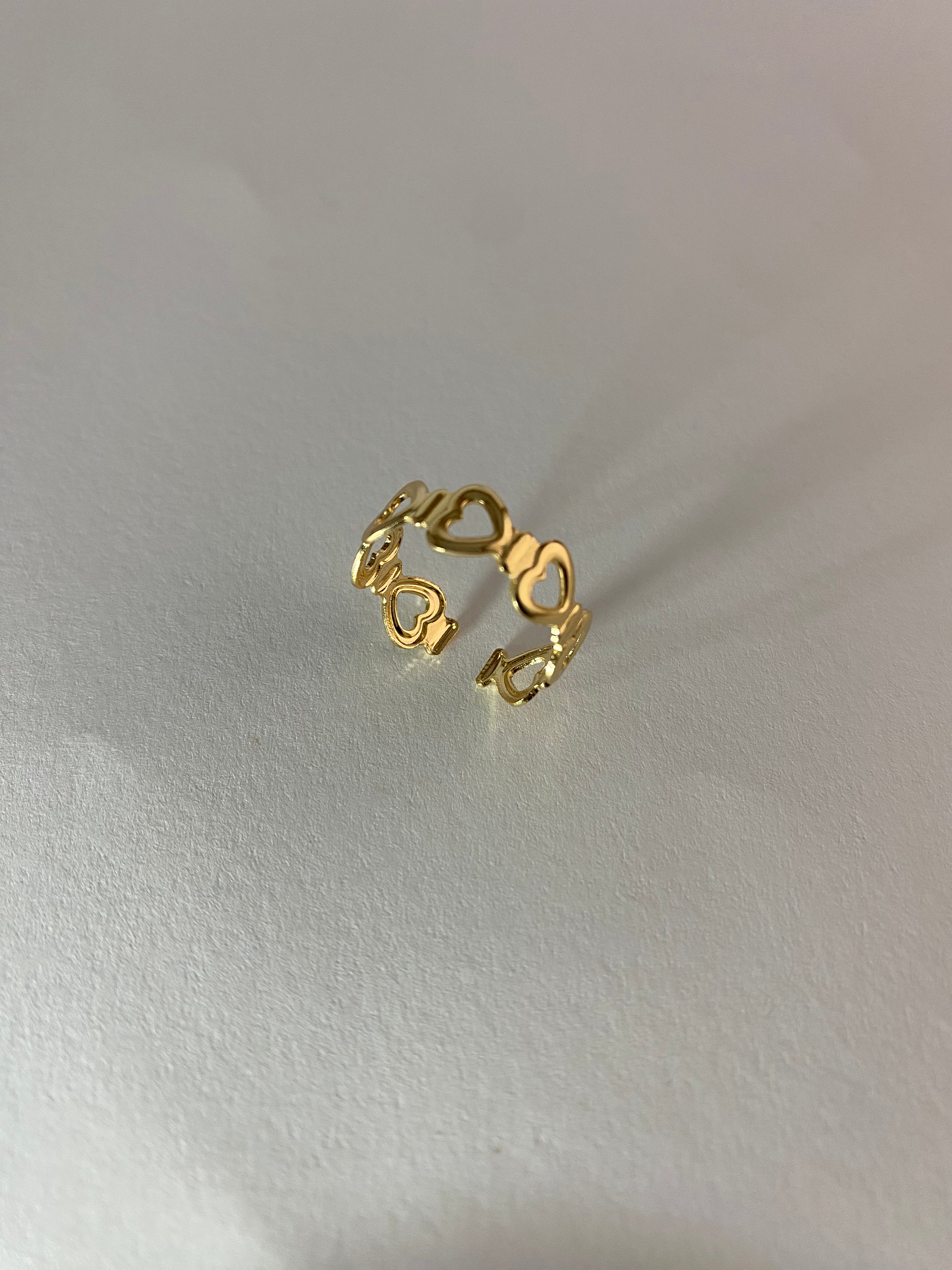 Triple Heart Gold Ring Yüzük