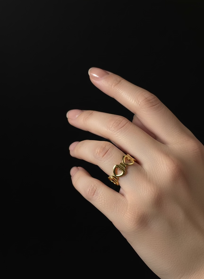 Triple Heart Gold Ring Yüzük