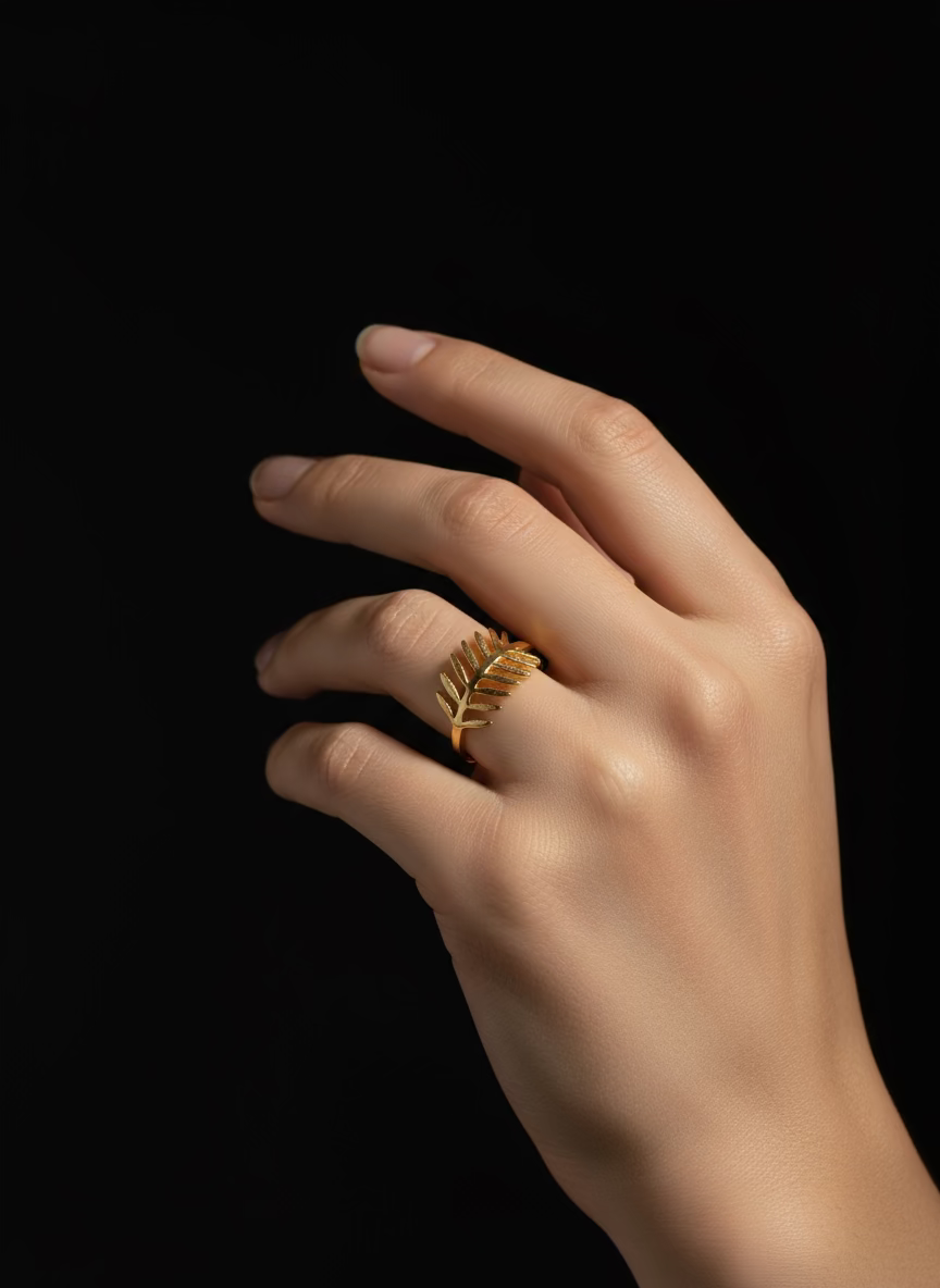Rhodese Leaf Gold Ring