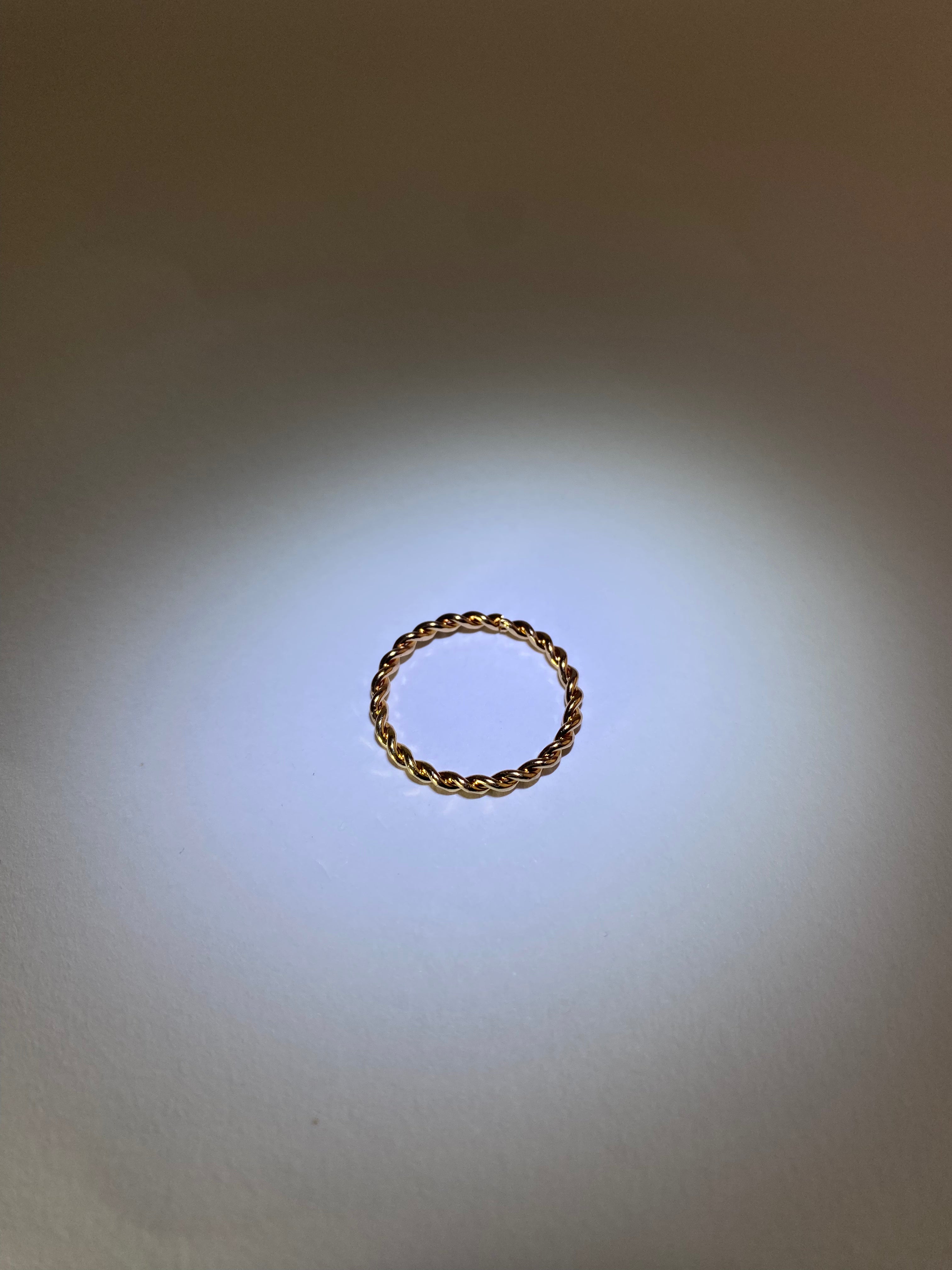 Rhodese Sphere Gold Ring