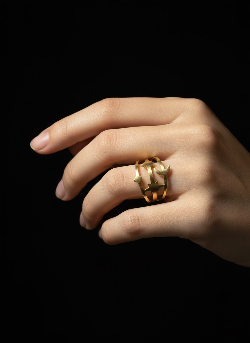 Rhodese Wide Link Gold Ring