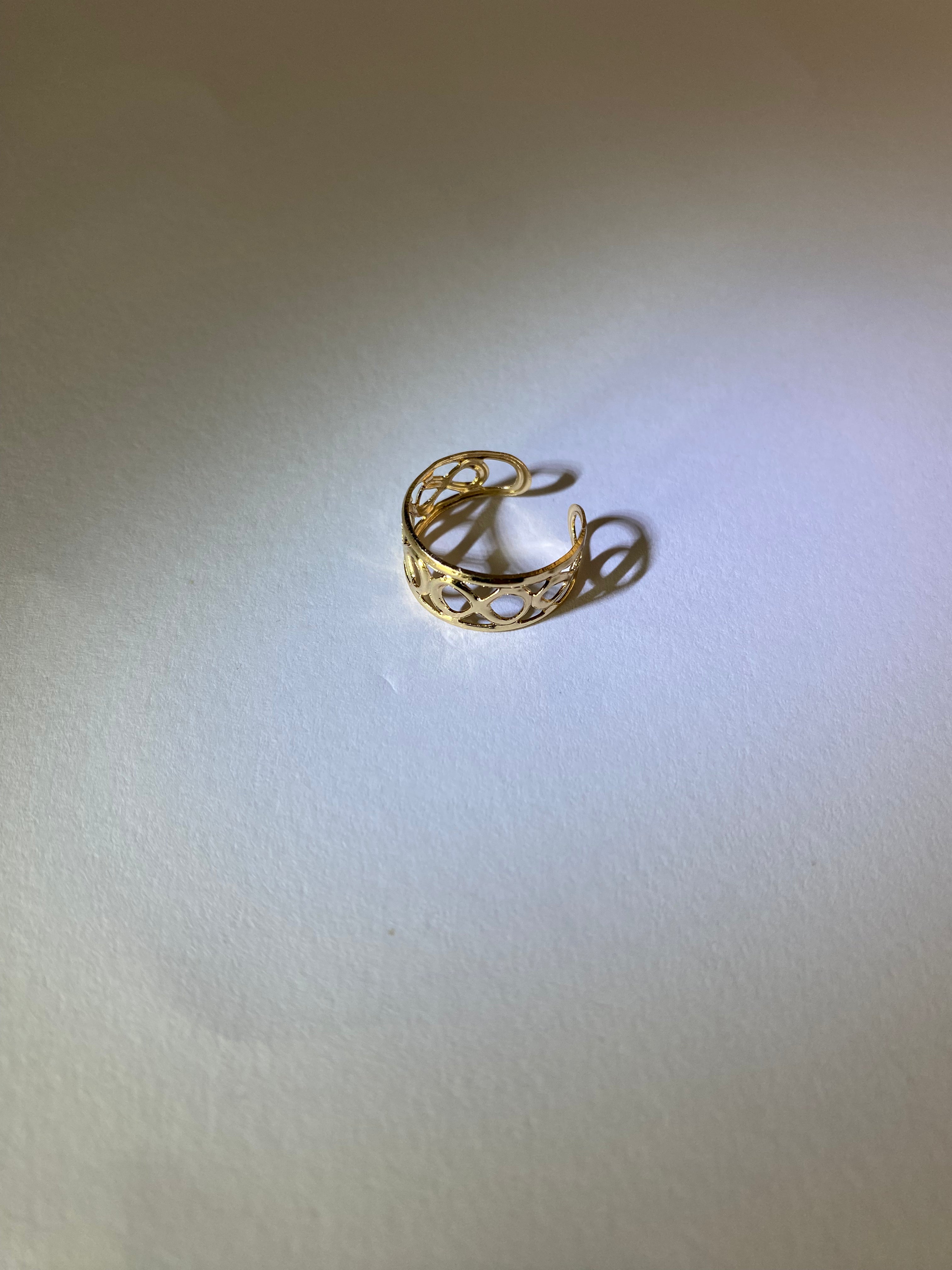 Rhodese Royal Link Gold Ring