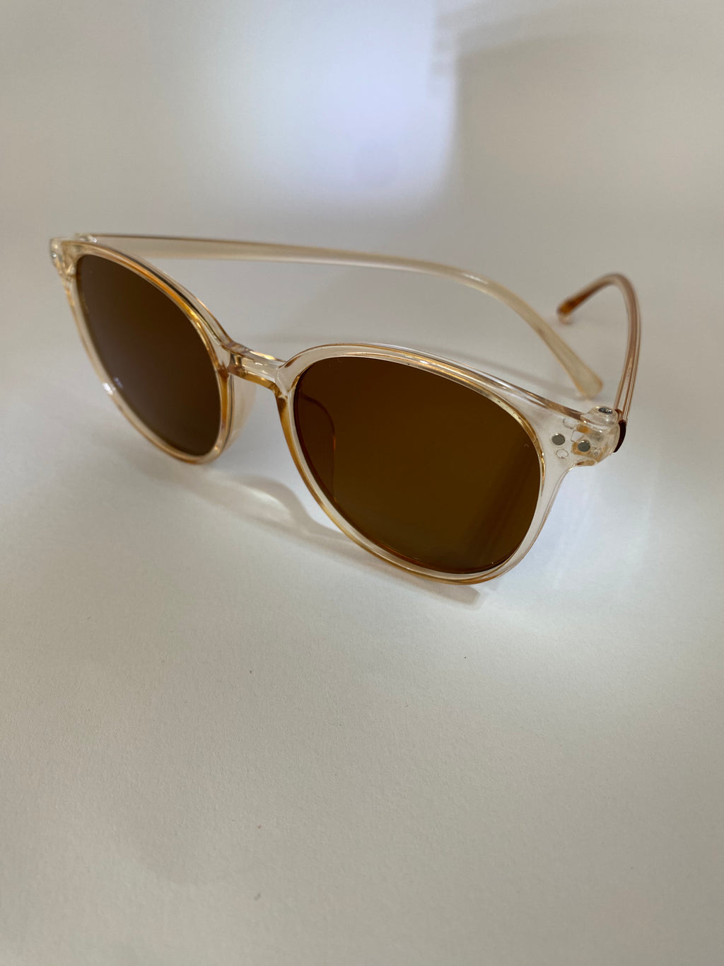 Nude Frame E14