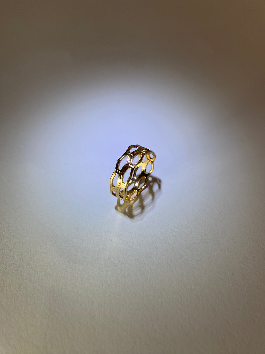 Rhodese Link Gold Ring