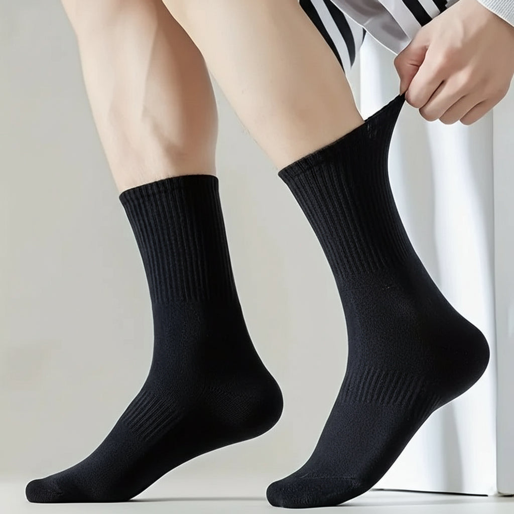 Rhodese Noir Essential Socks